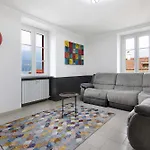 Center Daire Colico