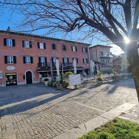 Apartment Center